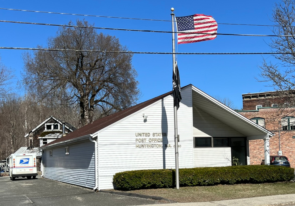 US Post Office Huntington, Massachusetts