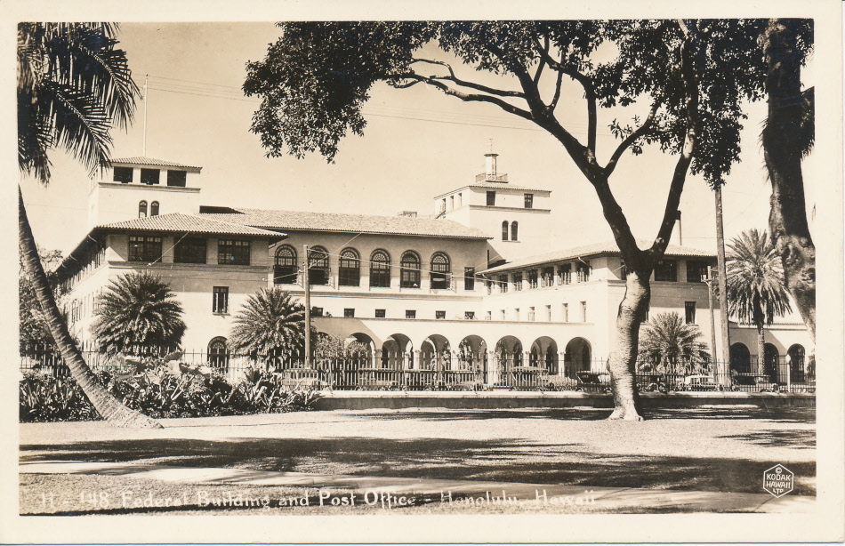 Honolulu, Hawaii Post Office Post Card