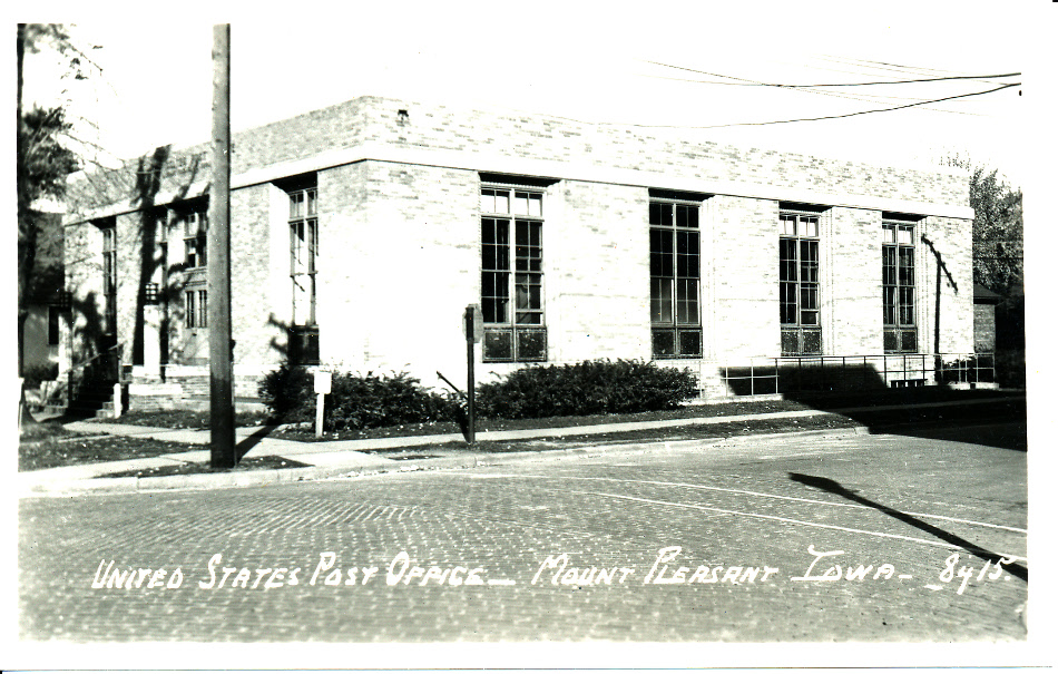Mount Pleasant, Iowa Post Office Post Card