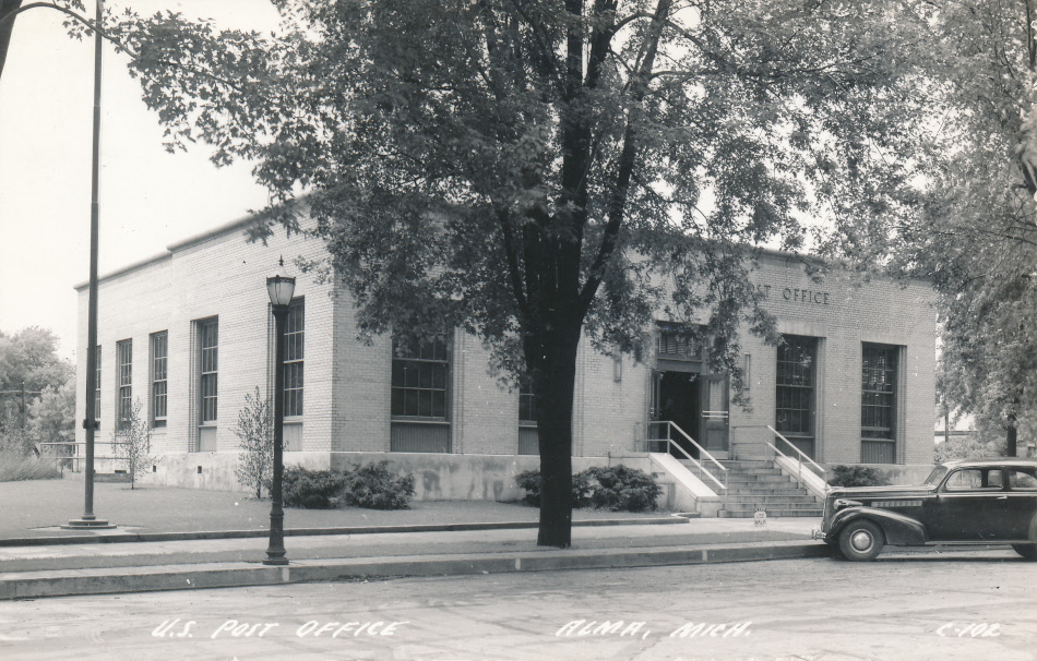 Alma, Michigan Post Office Post Card