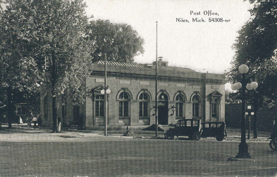 Niles, Michigan Post Office Post Card