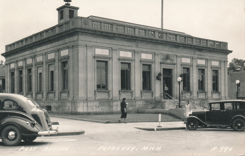 Petoskey, Michigan Post Office Post Card