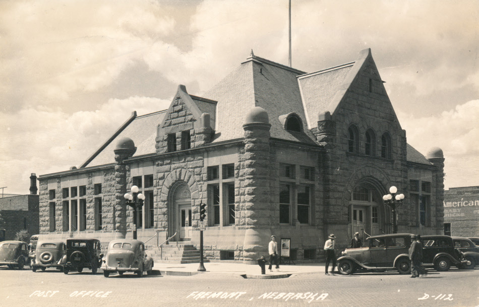 Fremont, Nebraska Post Office Post Card