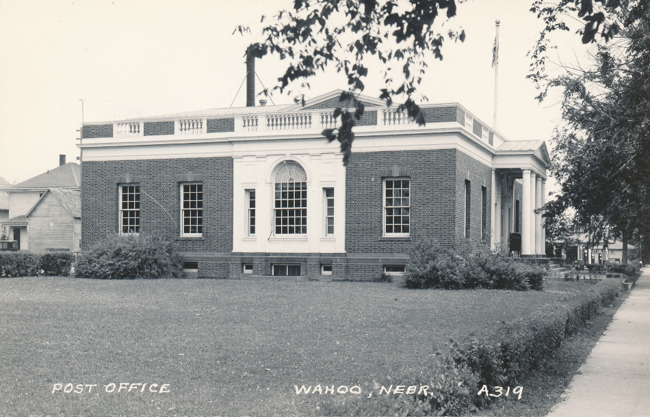 Wahoo, Nebraska Post Office Post Card