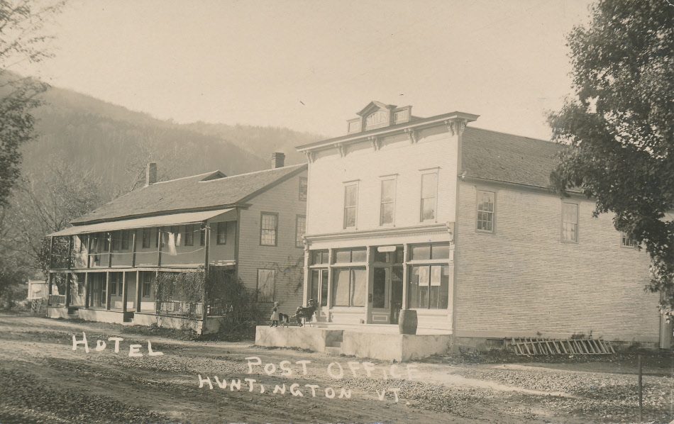 Huntington, VermontPost Office Post Card
