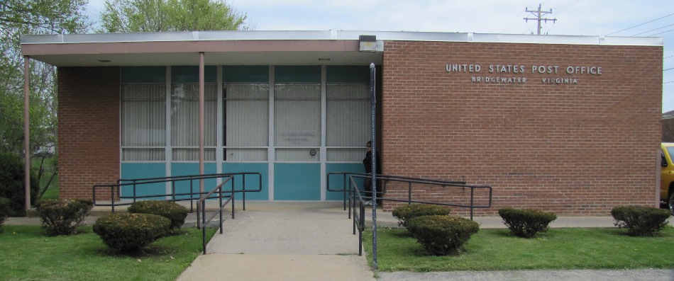 US Post Office Bridgewater, Virginia