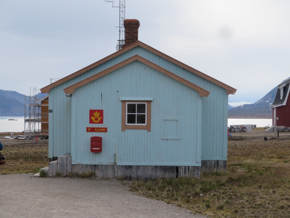 US Post Office Ny-Ålesund , Svalbard